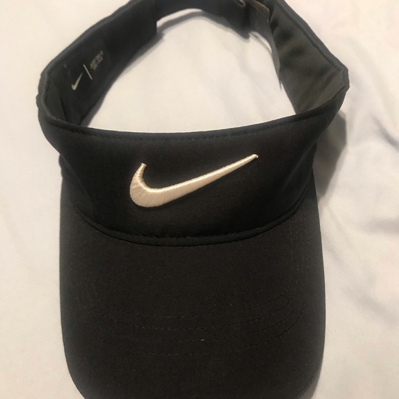 black nike sun visor